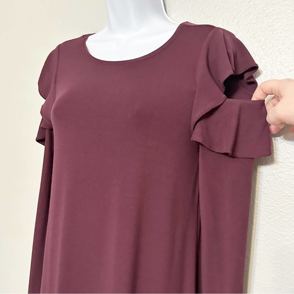 WHBM Long Sleeve Ruffle Cold Shoulder Sheath Dress Women’s Size XS NEW Cabernet - Picture 5 of 9